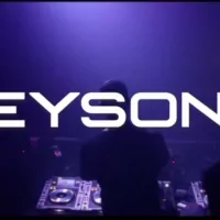 ________________ by DeySonic