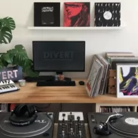 What's hiding in the vinyl archive? | Re-stream All Vinyl Mixes | Prague by Divert Records