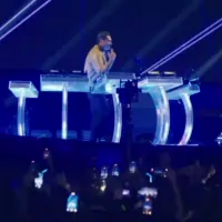 Live On Air by Toddy Tempo.