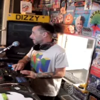 Live On Air by Toddy Tempo.