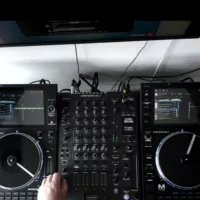 Live On Air by D-Jay In Session